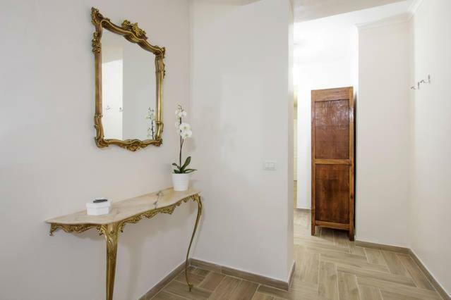 Сasa de vacaciones San Teodoro Al Palatino Rooms&loft *